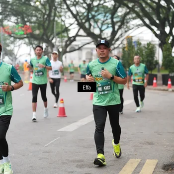 Runner Photo 8476037