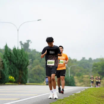 Runner Photo 8476049