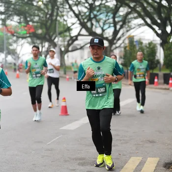 Runner Photo 8476052