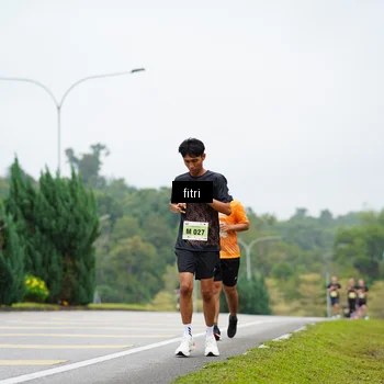 Runner Photo 8476053
