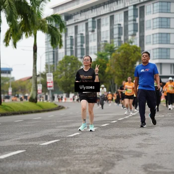 Runner Photo 8476054