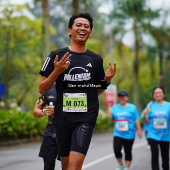 Runner Photo 8476071