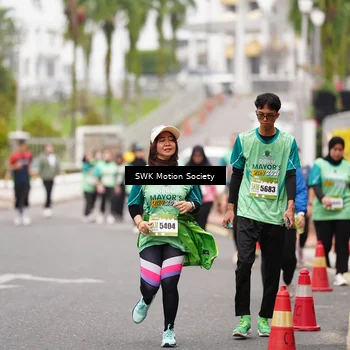 Runner Photo 8476075