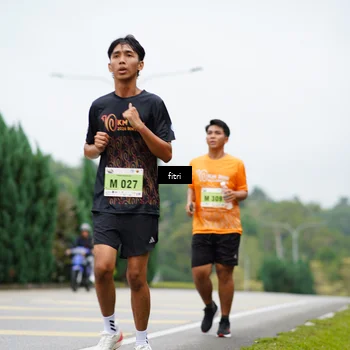 Runner Photo 8476079