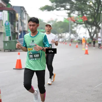 Runner Photo 8476082