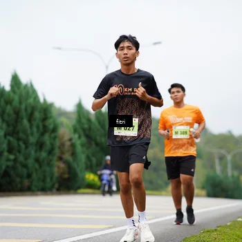 Runner Photo 8476084