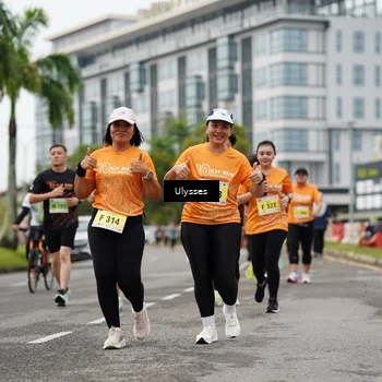 Runner Photo 8476100