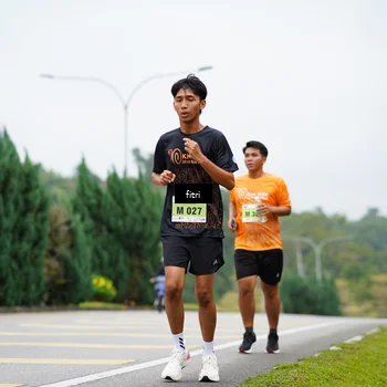 Runner Photo 8476112