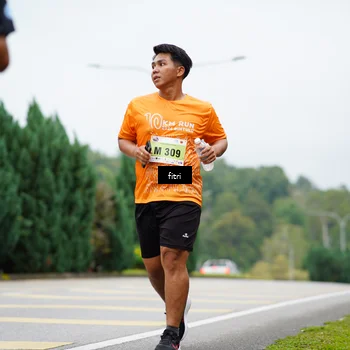 Runner Photo 8476121