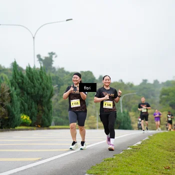 Runner Photo 8476165