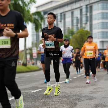 Runner Photo 8476177