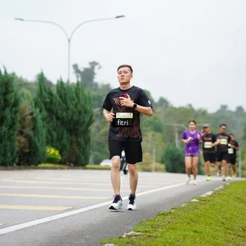 Runner Photo 8476192
