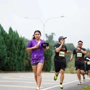 Runner Photo 8476227