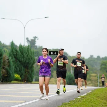 Runner Photo 8476245