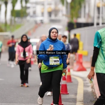 Runner Photo 8476255