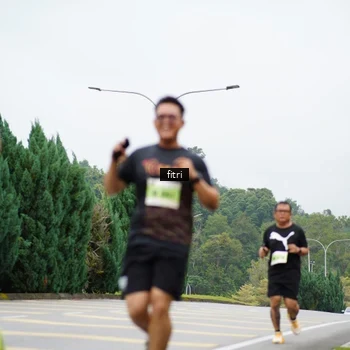 Runner Photo 8476257