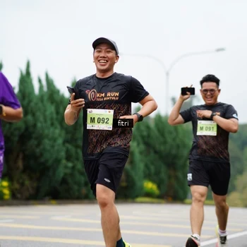Runner Photo 8476261