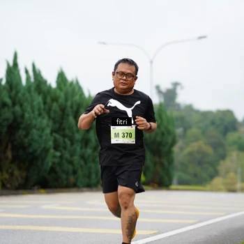 Runner Photo 8476275