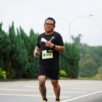 Runner Photo 8476276