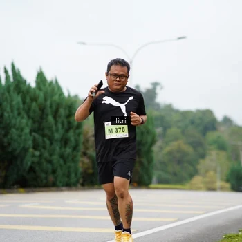 Runner Photo 8476278