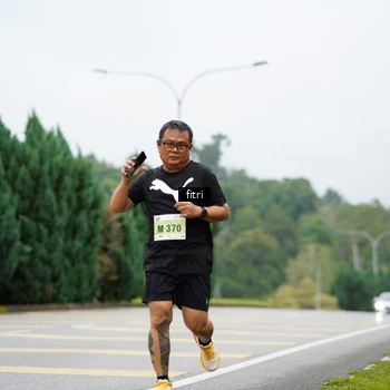 Runner Photo 8476282