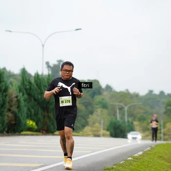 Runner Photo 8476285