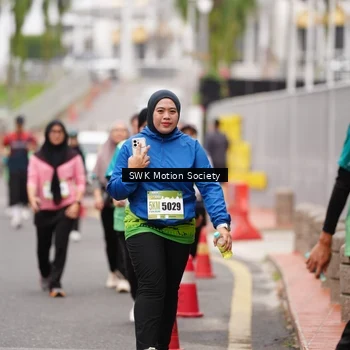 Runner Photo 8476286