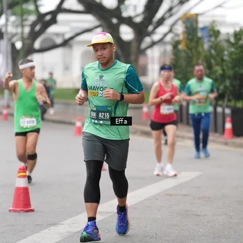 Runner Photo 8476289