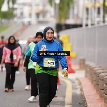Runner Photo 8476295