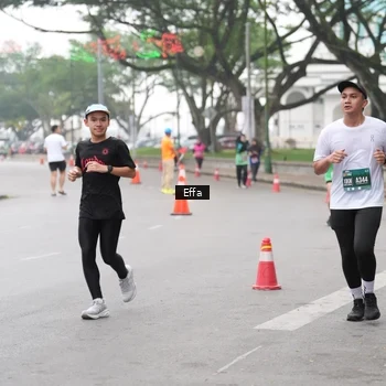 Runner Photo 8476313