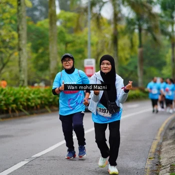 Runner Photo 8476324
