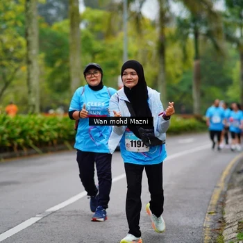 Runner Photo 8476325