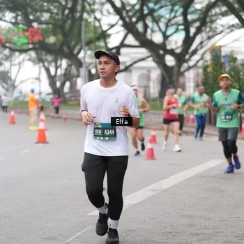 Runner Photo 8476326