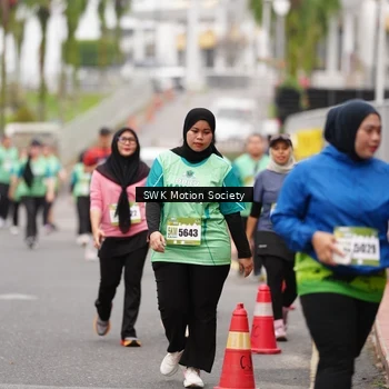 Runner Photo 8476331