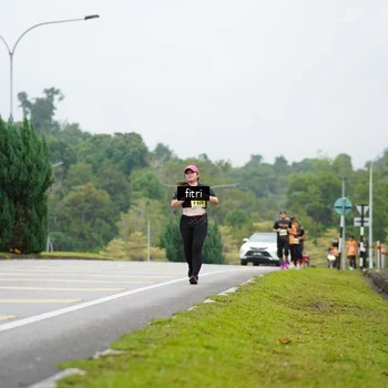 Runner Photo 8476334