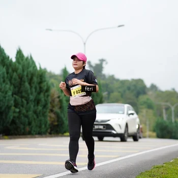 Runner Photo 8476338