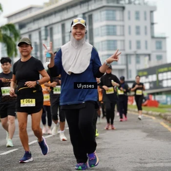 Runner Photo 8476343