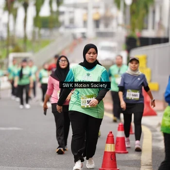 Runner Photo 8476354