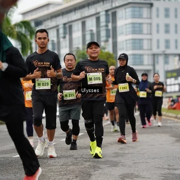 Runner Photo 8476359