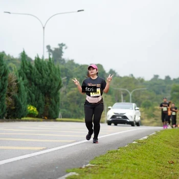 Runner Photo 8476363