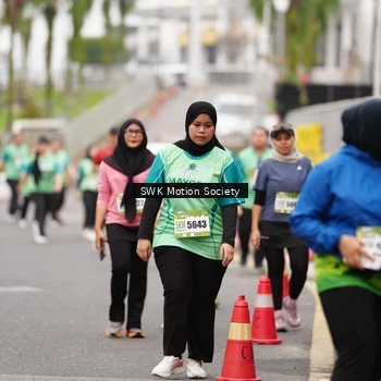 Runner Photo 8476365