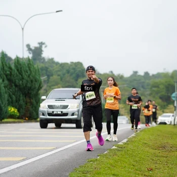 Runner Photo 8476377