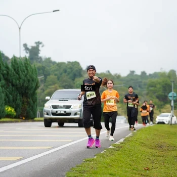 Runner Photo 8476379