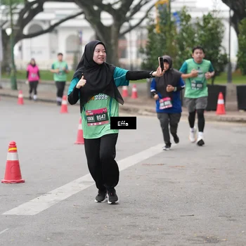Runner Photo 8476469