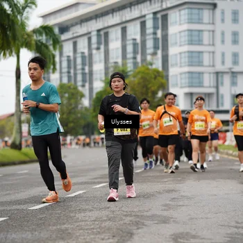 Runner Photo 8476521