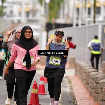 Runner Photo 8476533