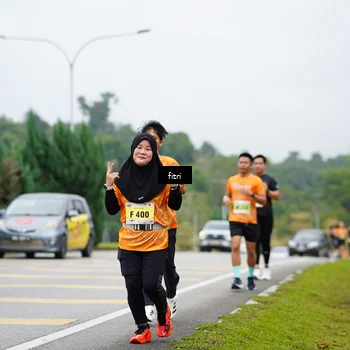Runner Photo 8476541
