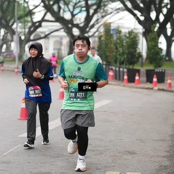 Runner Photo 8476550