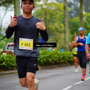 Runner Photo 8476565