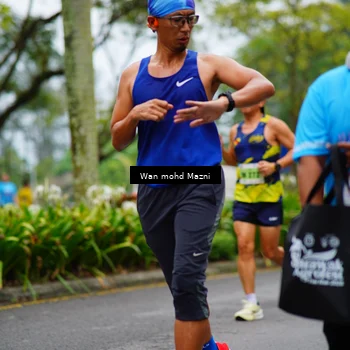 Runner Photo 8476592